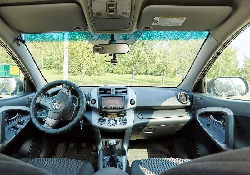 Toyota RAV4 2006 — фото 3