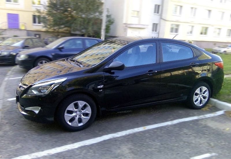 Hyundai Accent 2015 — аренда от 75 Br/сутки