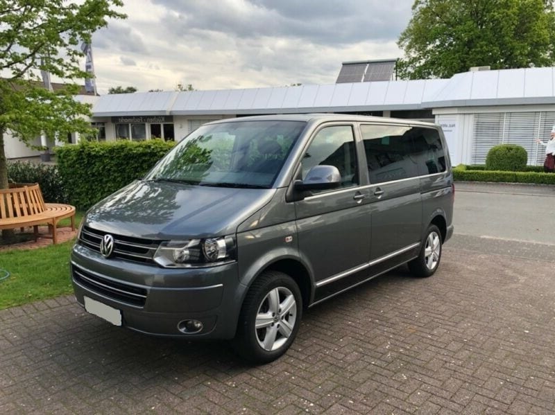 Volkswagen Caravelle T5