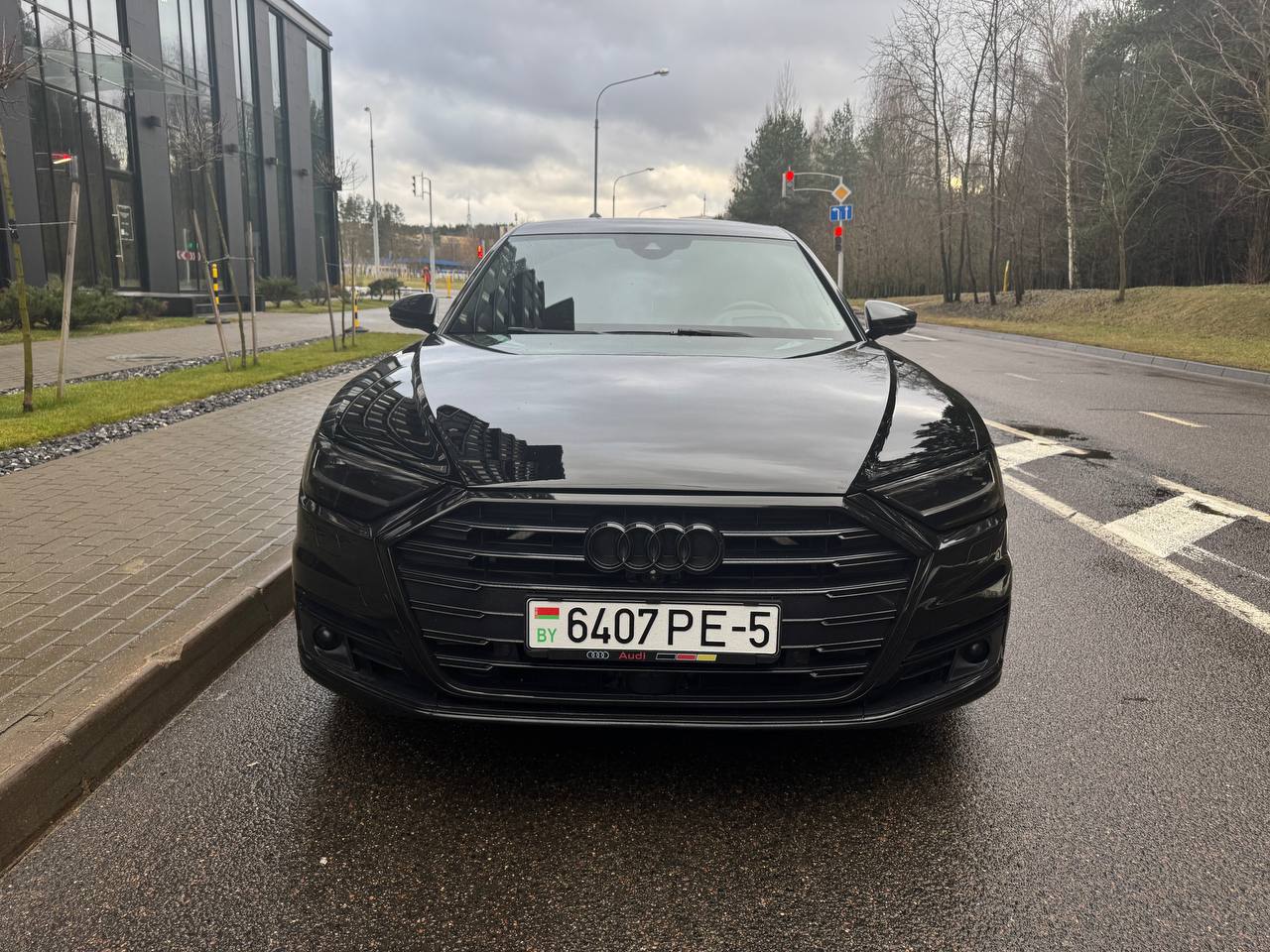 Audi A8 в аренду в Минске