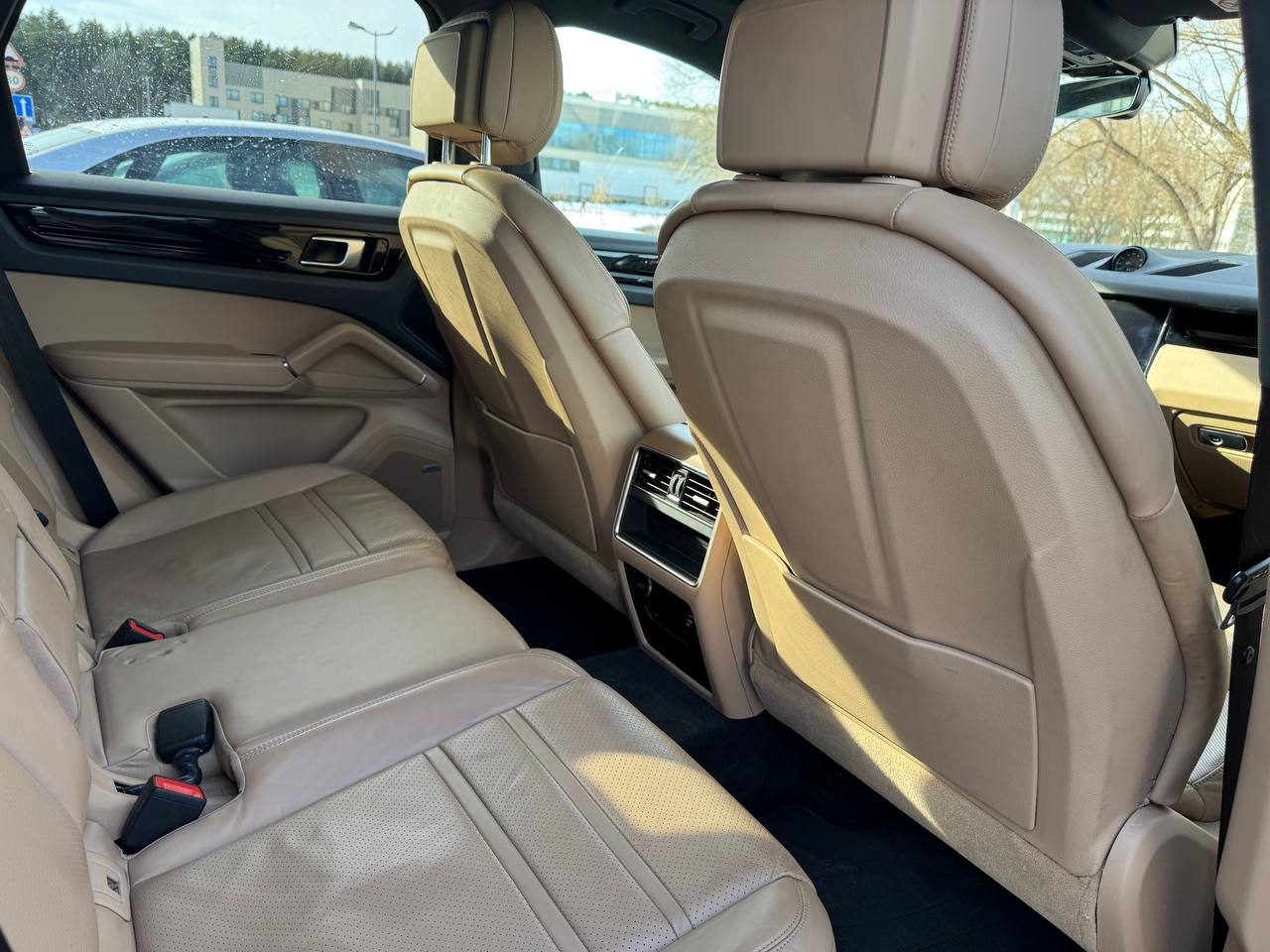 Porsche Cayenne S в аренду в Минске