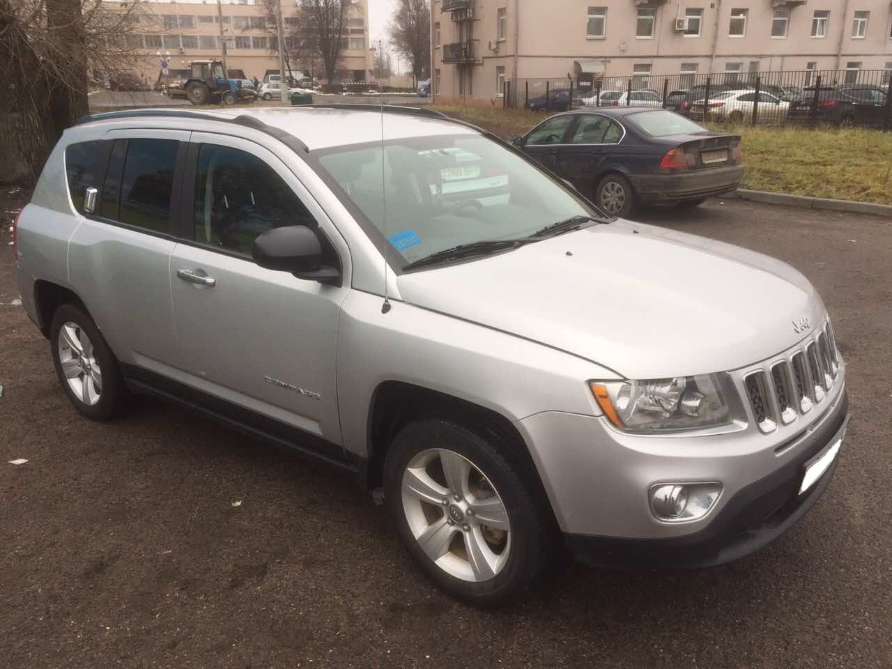 Jeep Compass 2012 — фото 2