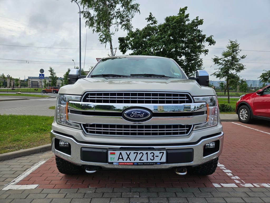 Ford F-150 pickup 2020 — фото 3