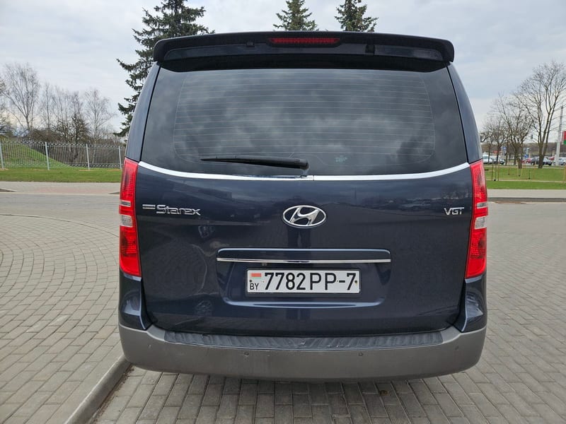 Hyundai Grand Starex 8 seat Automat 2017 — фото 3