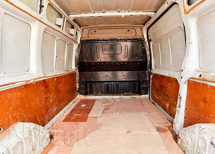 Ford Transit грузовой 2011 — фото 3