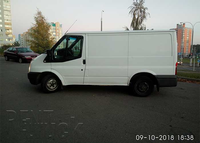 Ford Transit короткая база 2010 — фото 2