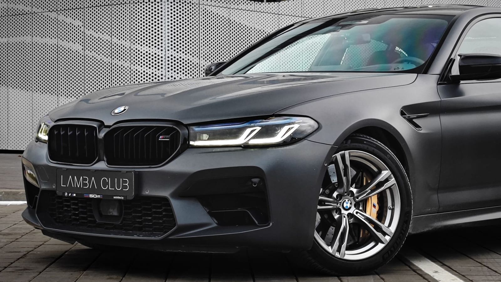 BMW M5 F90 — фото 2