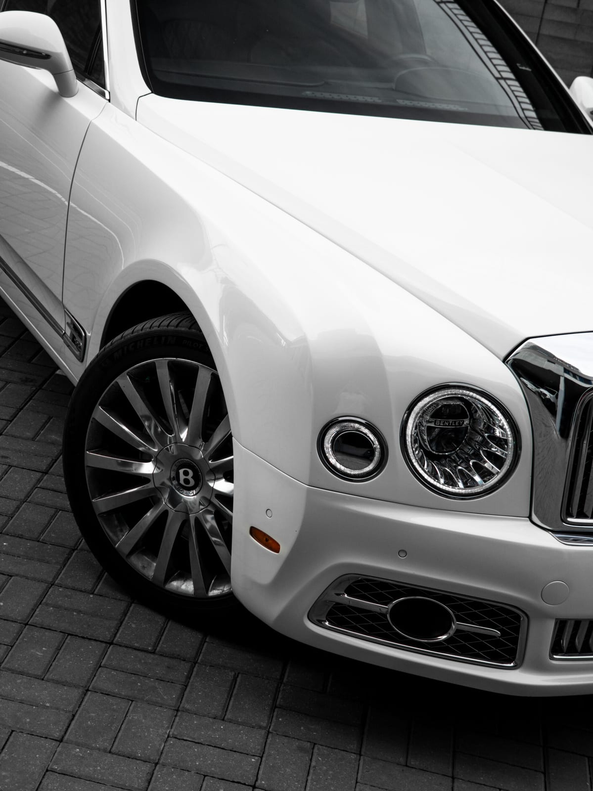 Bentley Mulsanne 2017 — фото 3