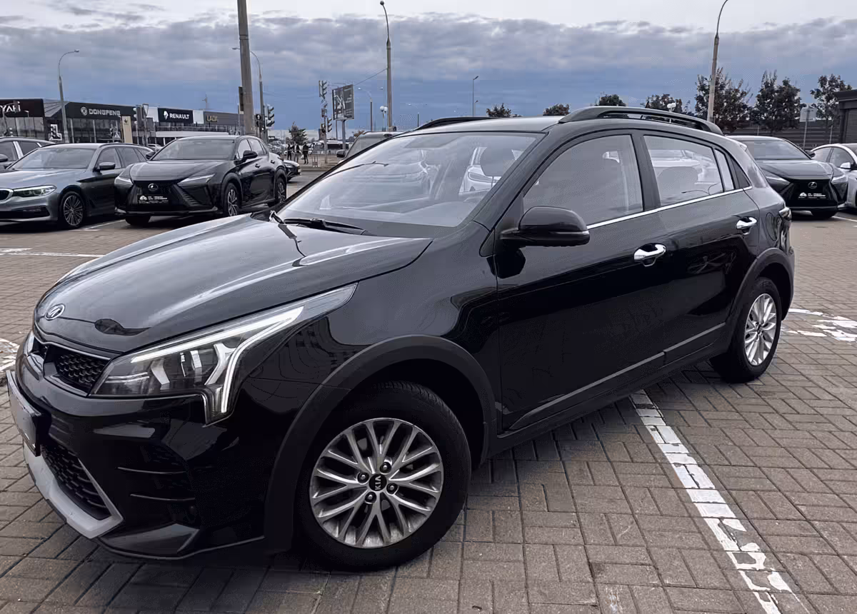 Kia Rio X-Line 2020 — аренда, от 90 Br/сутки