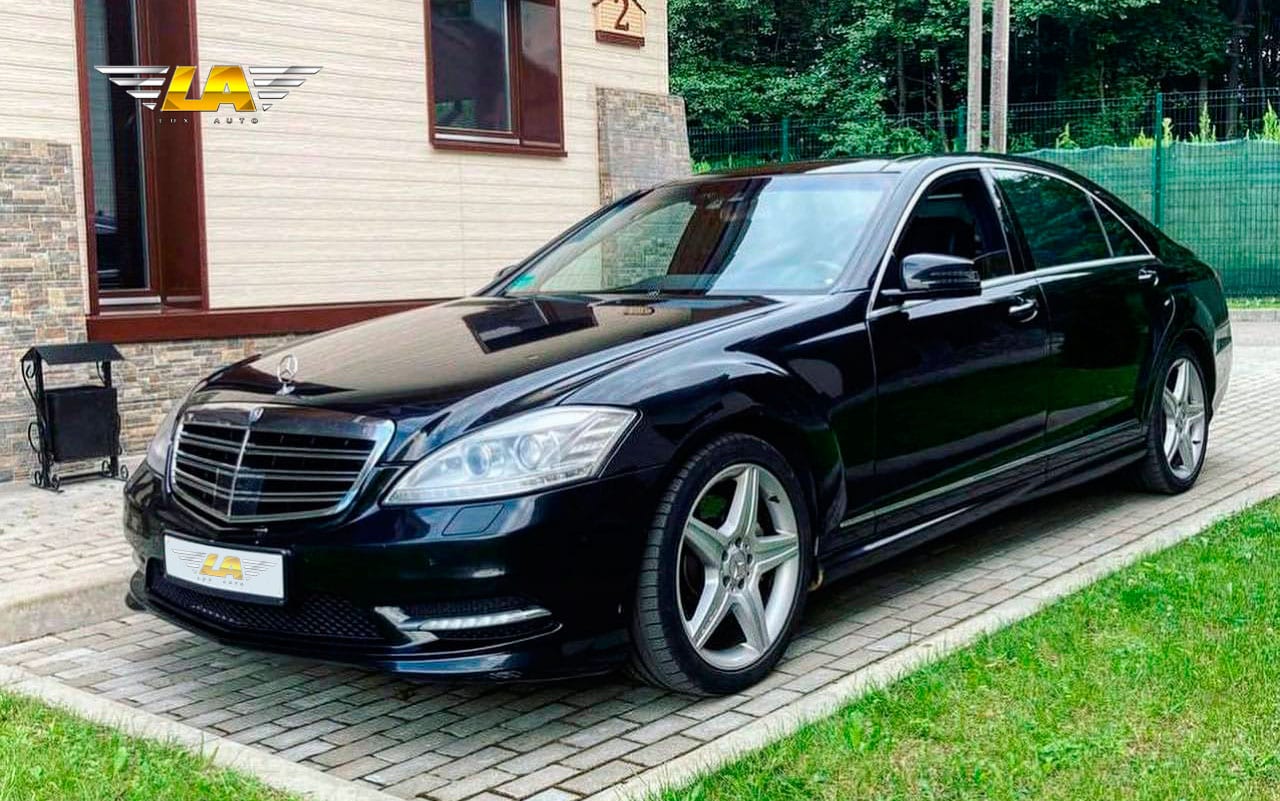 Mercedes-Benz W221 2010 — аренда, от 289 Br/сутки