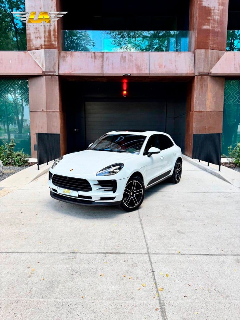 Porsche Macan 2021 — аренда, от 664 Br/сутки