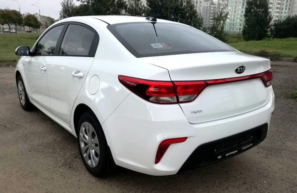 Kia Rio IV AT в аренду в Минске