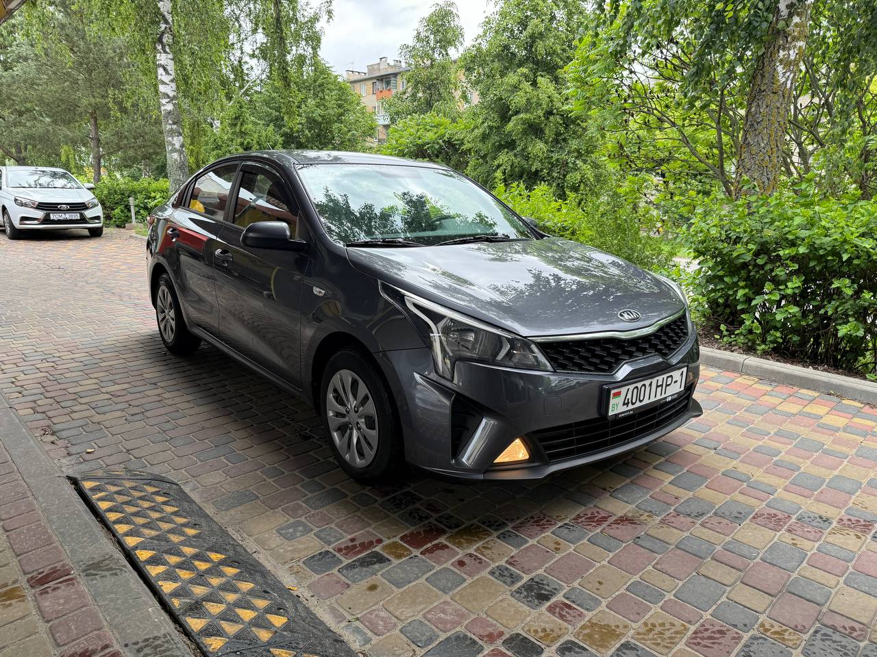 Kia Rio 2021 — аренда, от 119 Br/сутки