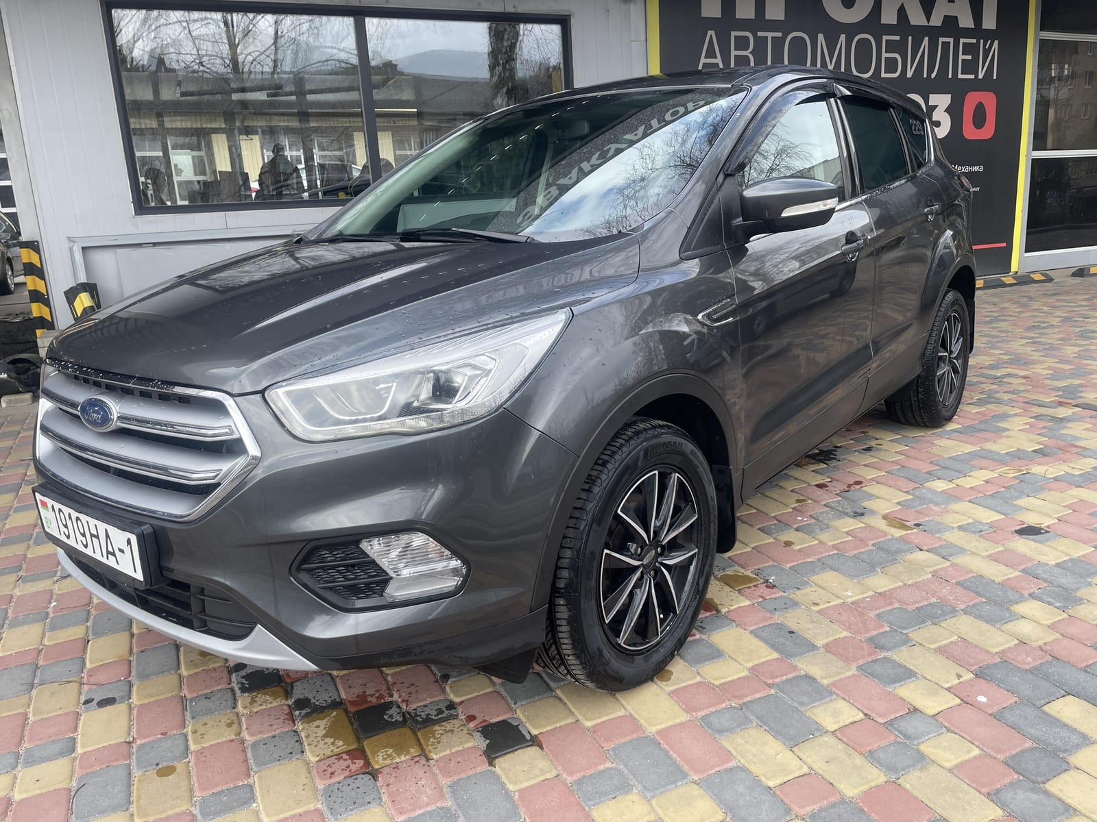 Ford Kuga 2017 — фото 2