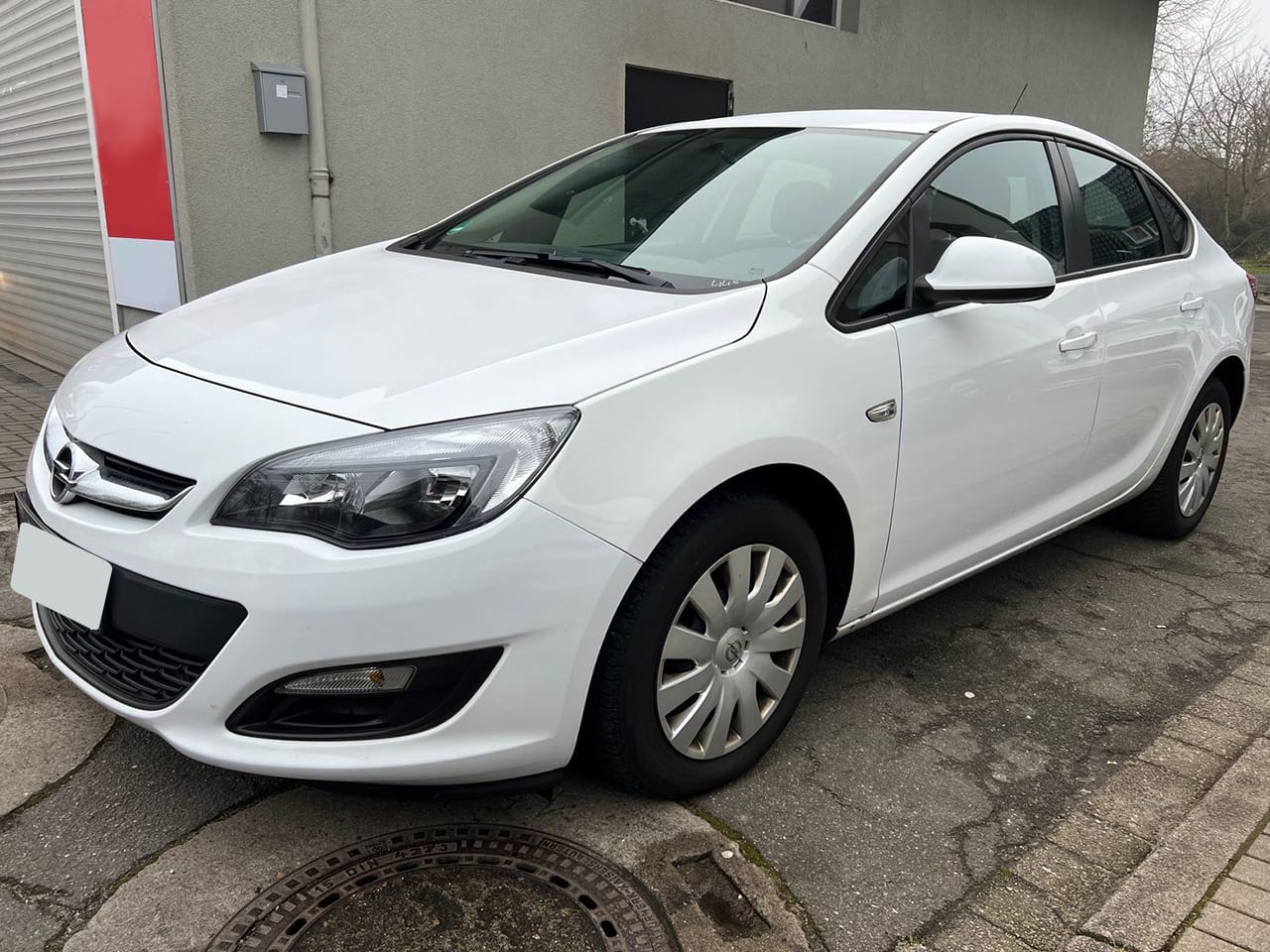 Opel Astra 2017 — фото 3