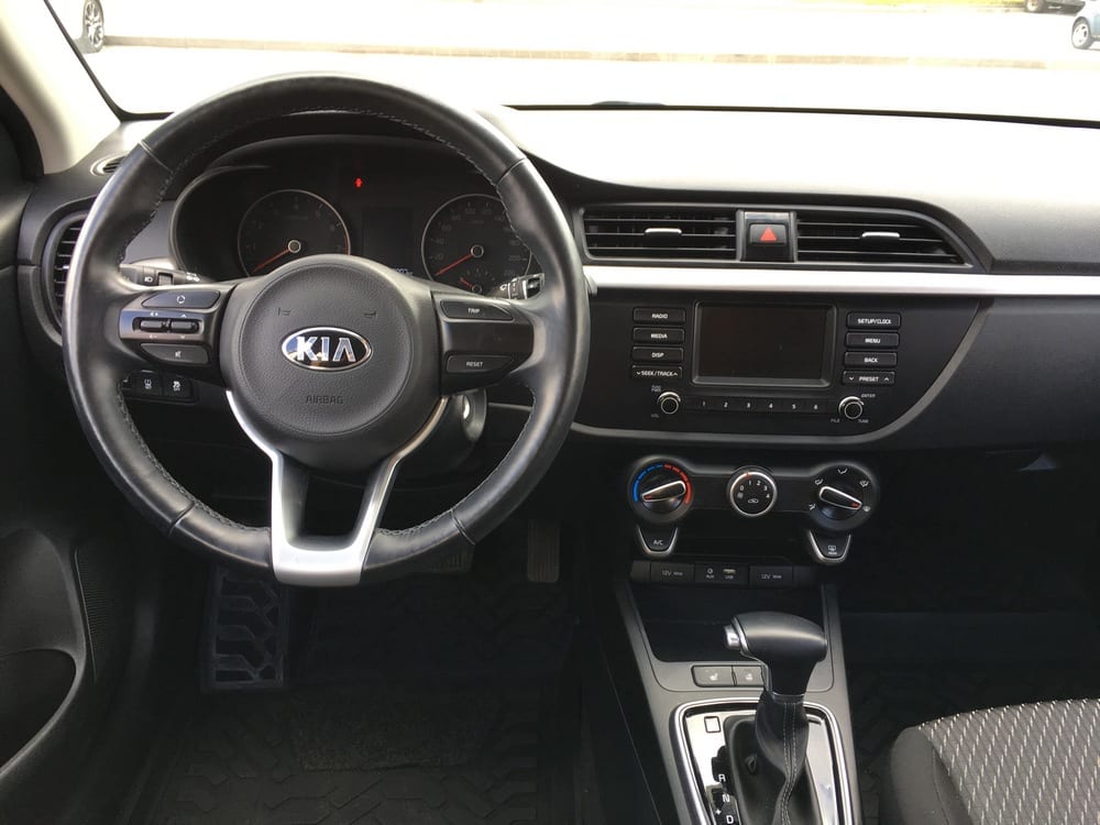 Kia Rio X-Line 2018 — фото 4