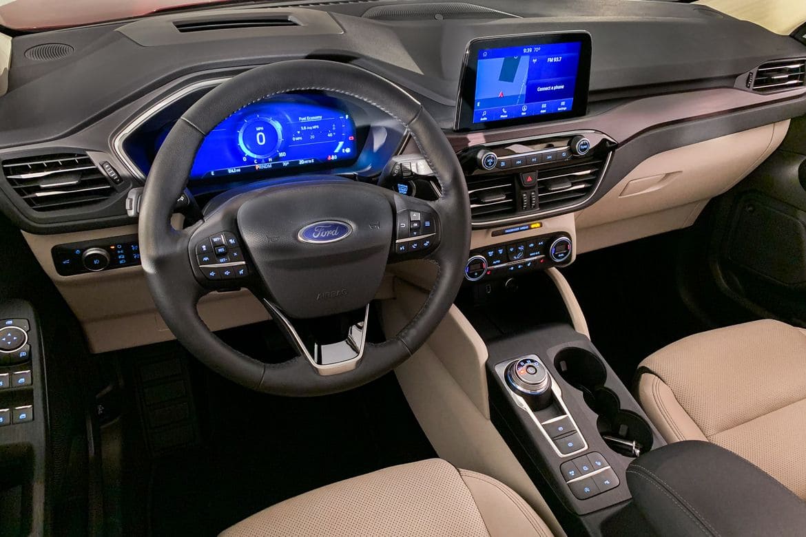 Ford Escape 2020 — фото 3