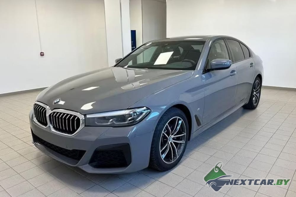 BMW 520 2021 — аренда, от 317 Br/сутки