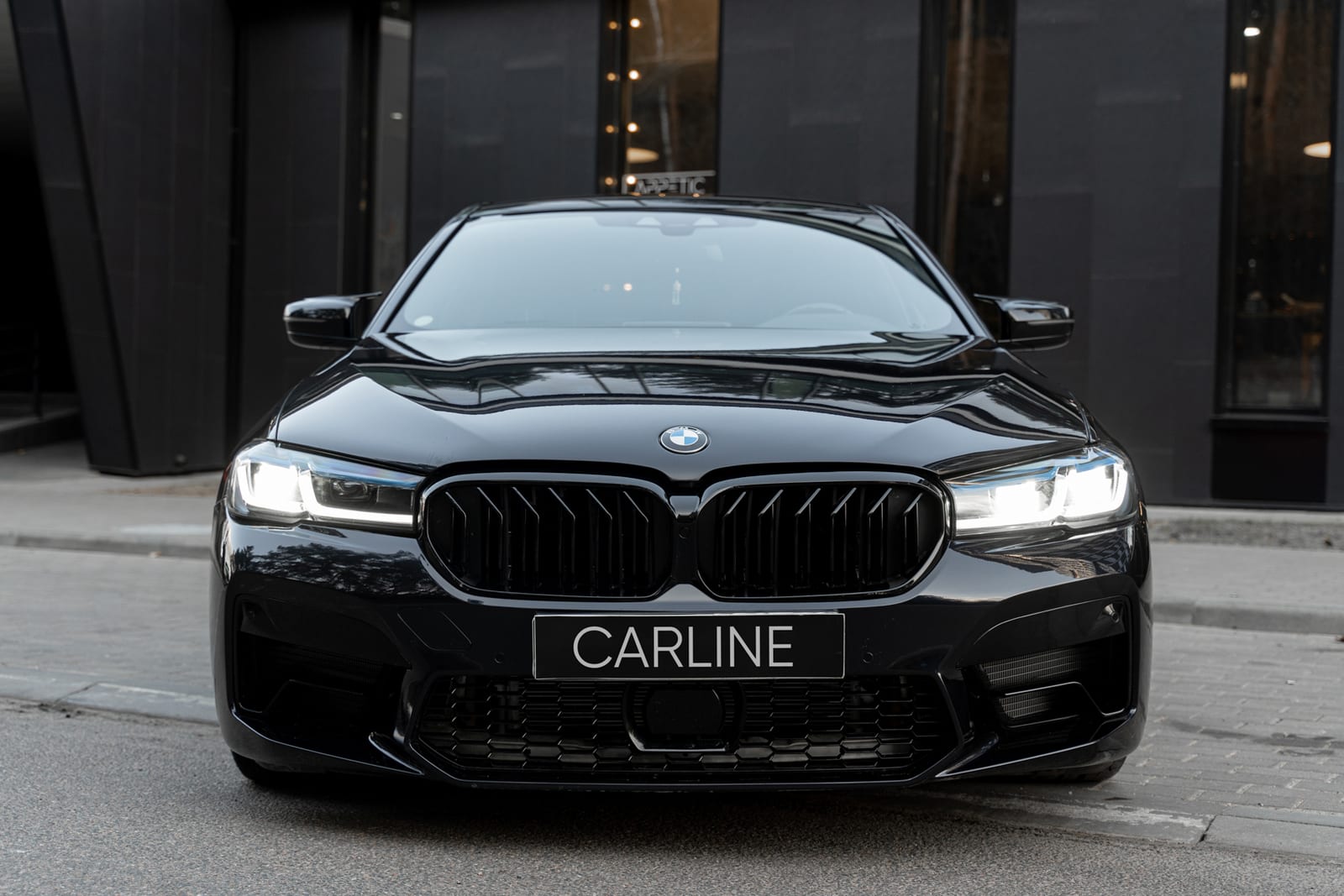 BMW 530 M-Perfomance 2020 — фото 3