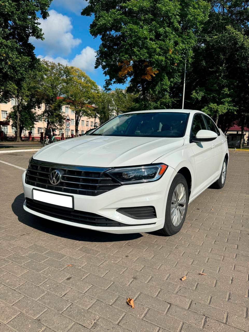 Volkswagen Jetta — аренда от 170 Br/сутки