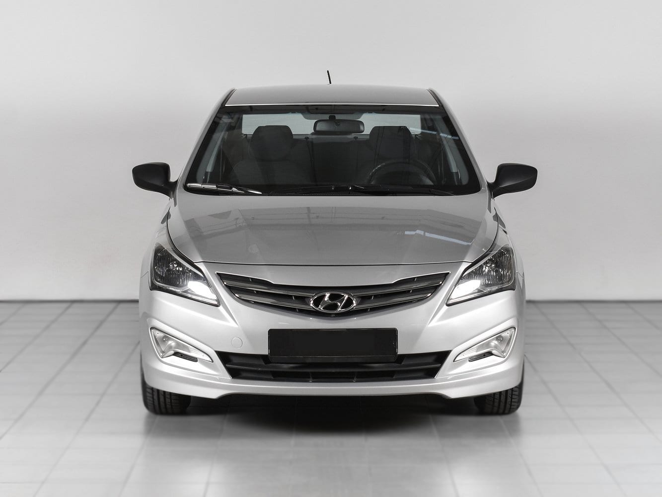 Hyundai Solaris 2015 — фото 3