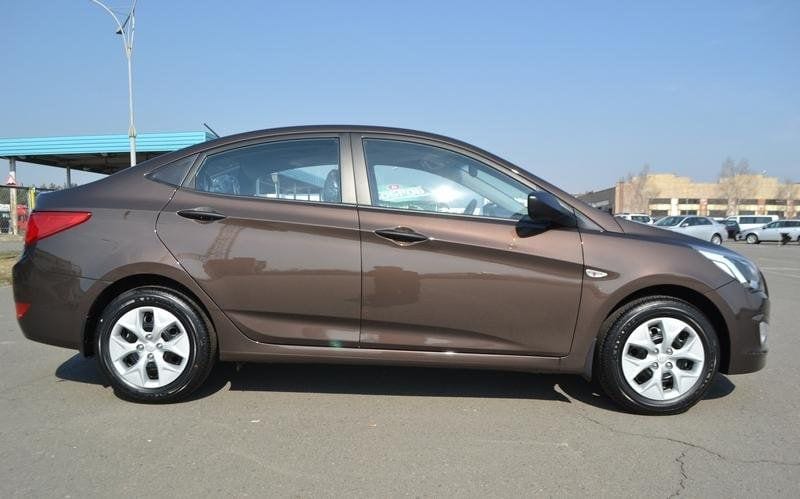 Hyundai Solaris 2015 — фото 3