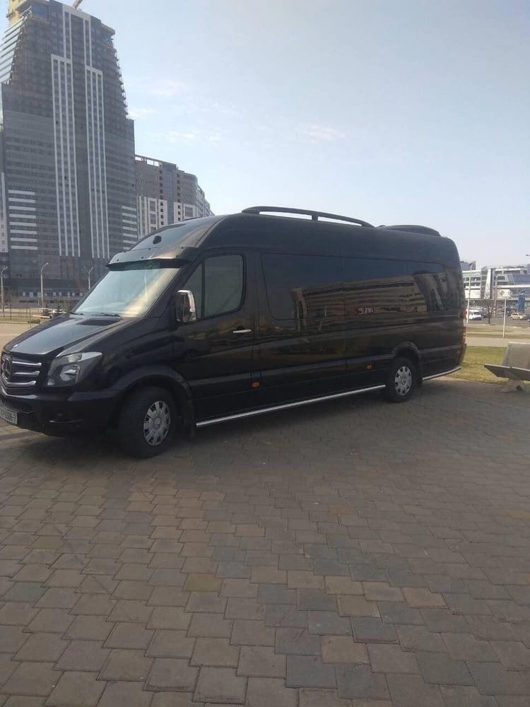 Mercedes-Benz Sprinter Black — фото 4