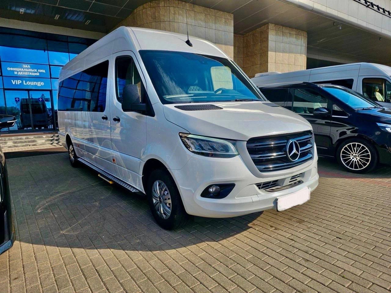 Mercedes-Benz Sprinter VIP-8 Silver — фото 2