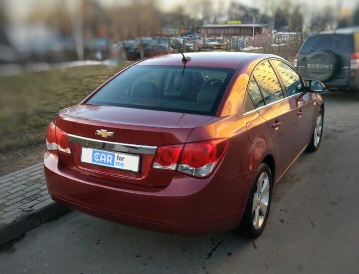 Chevrolet Cruze Sedan 2018 — фото 4