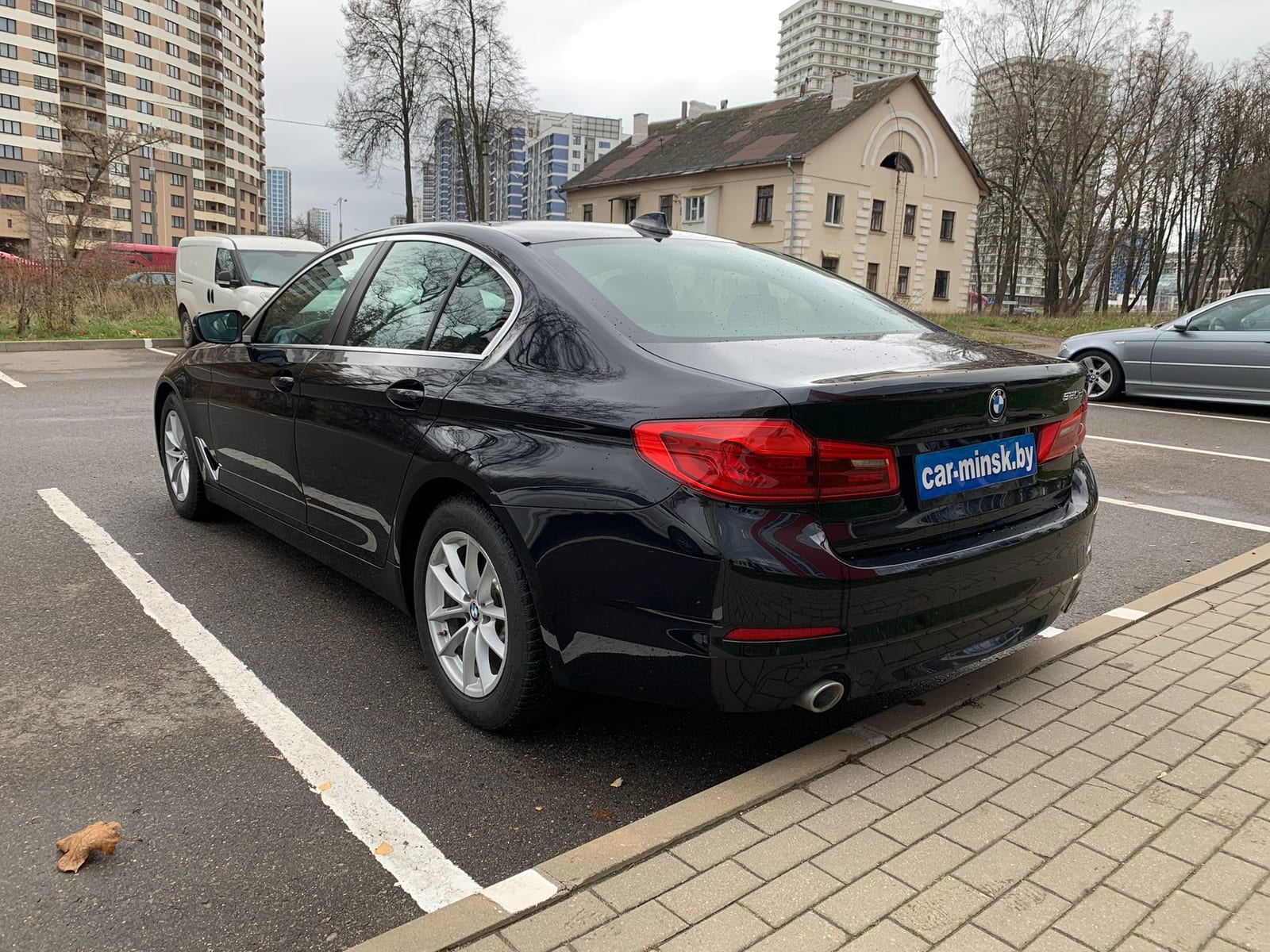 BMW 520d G30 2010 — фото 3