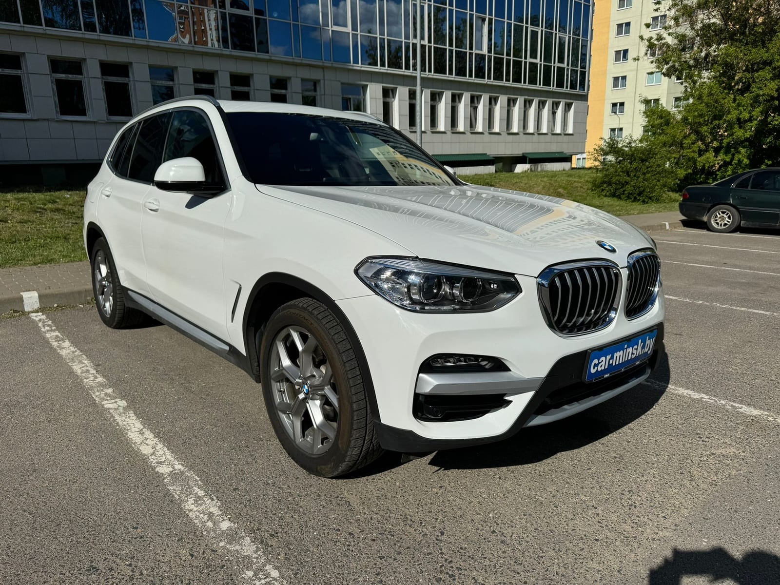 BMW X3 (G01) 2010 — аренда, от 375 Br/сутки