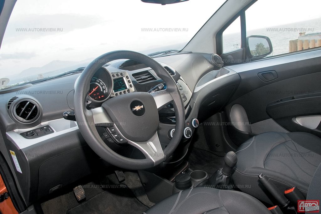 Chevrolet Spark 2014 — фото 2