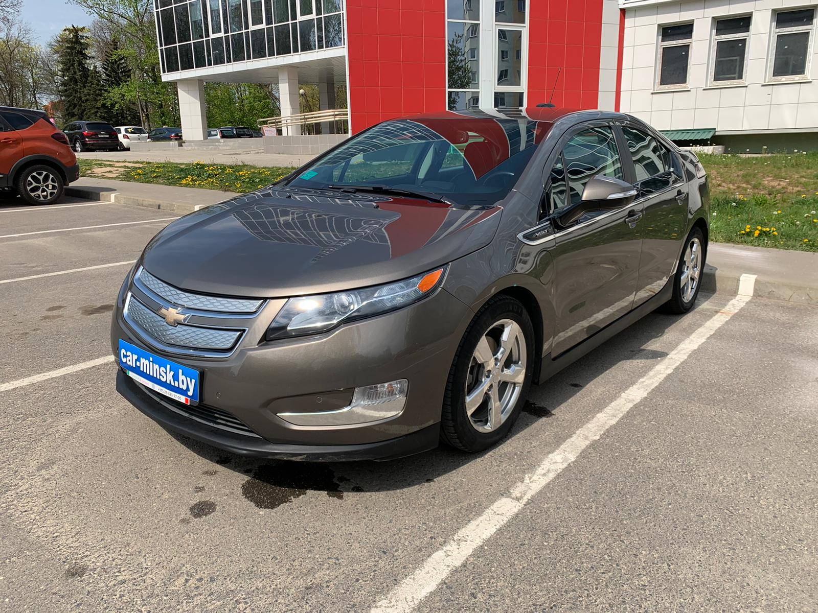 Chevrolet Volt 2015 — фото 2