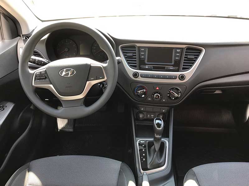 Hyundai Solaris 2017 — фото 3