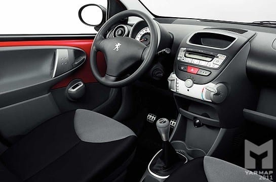 Peugeot 107 2012 — фото 2