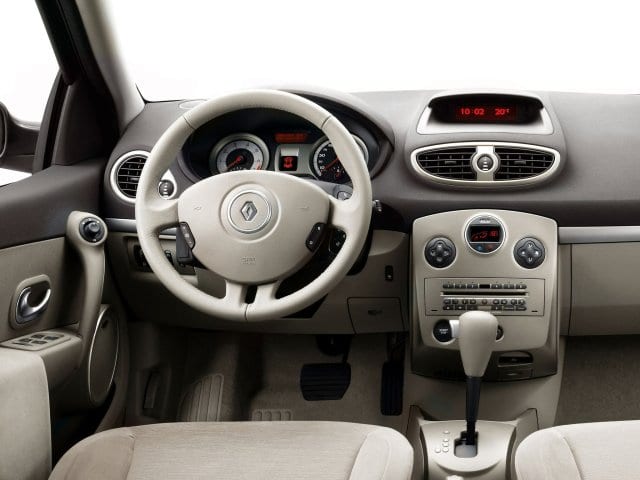 Renault Clio 2012 — фото 2