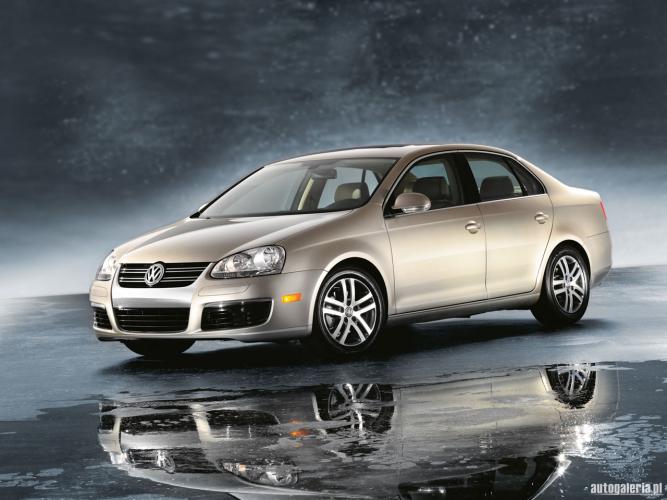 Volkswagen Jetta 2012 — аренда, от 124 Br/сутки