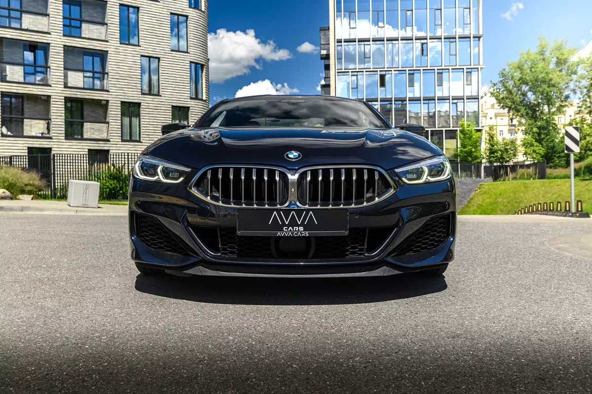 BMW M8 xDrive 2022 — фото 2