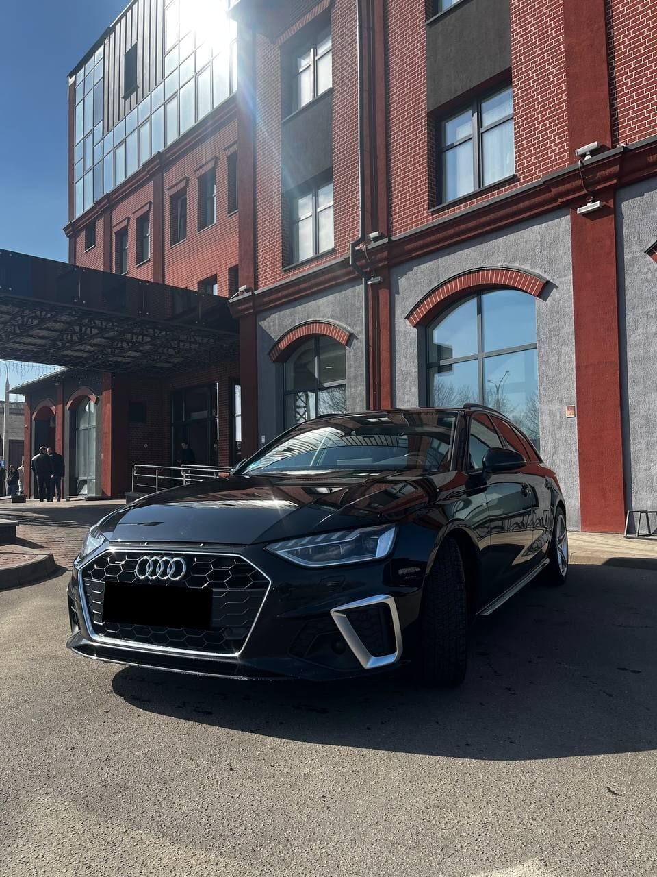 Audi A4 Avant 2020 — фото 3