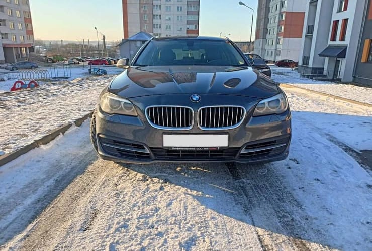BMW 520d 2015 — фото 2