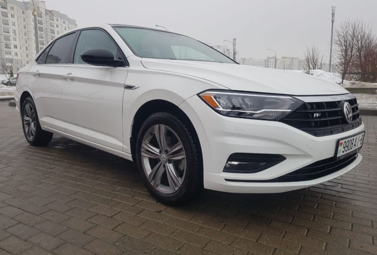 Volkswagen Jetta 2019 — аренда от 115 Br/сутки