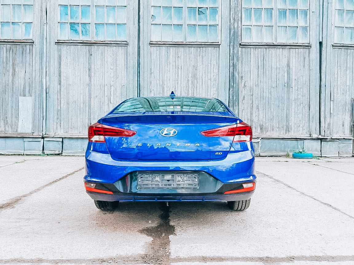 Hyundai Elantra 2020 — фото 2