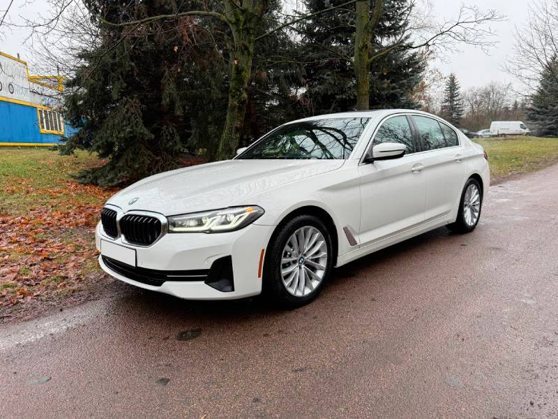 BMW 5-Series G30 2021 — аренда, от 360 Br/сутки
