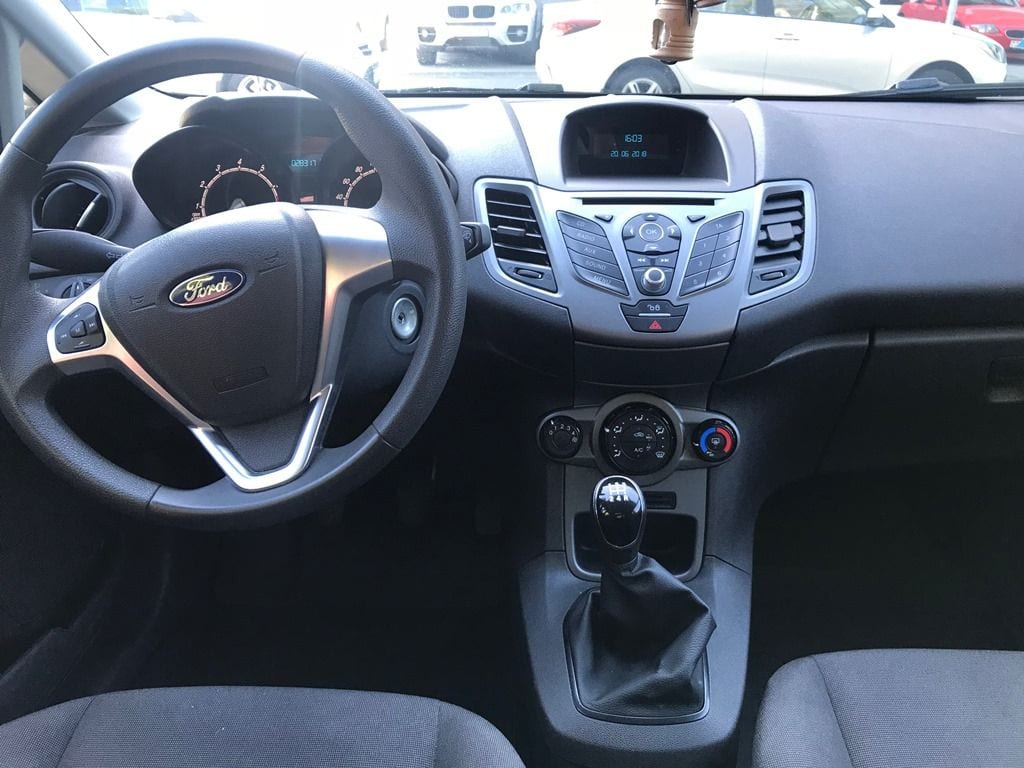 Ford Fiesta 2018 — фото 4