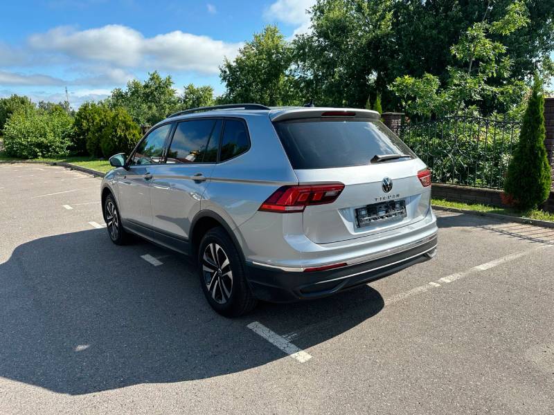 Volkswagen Tiguan Allspace 2023 — фото 3