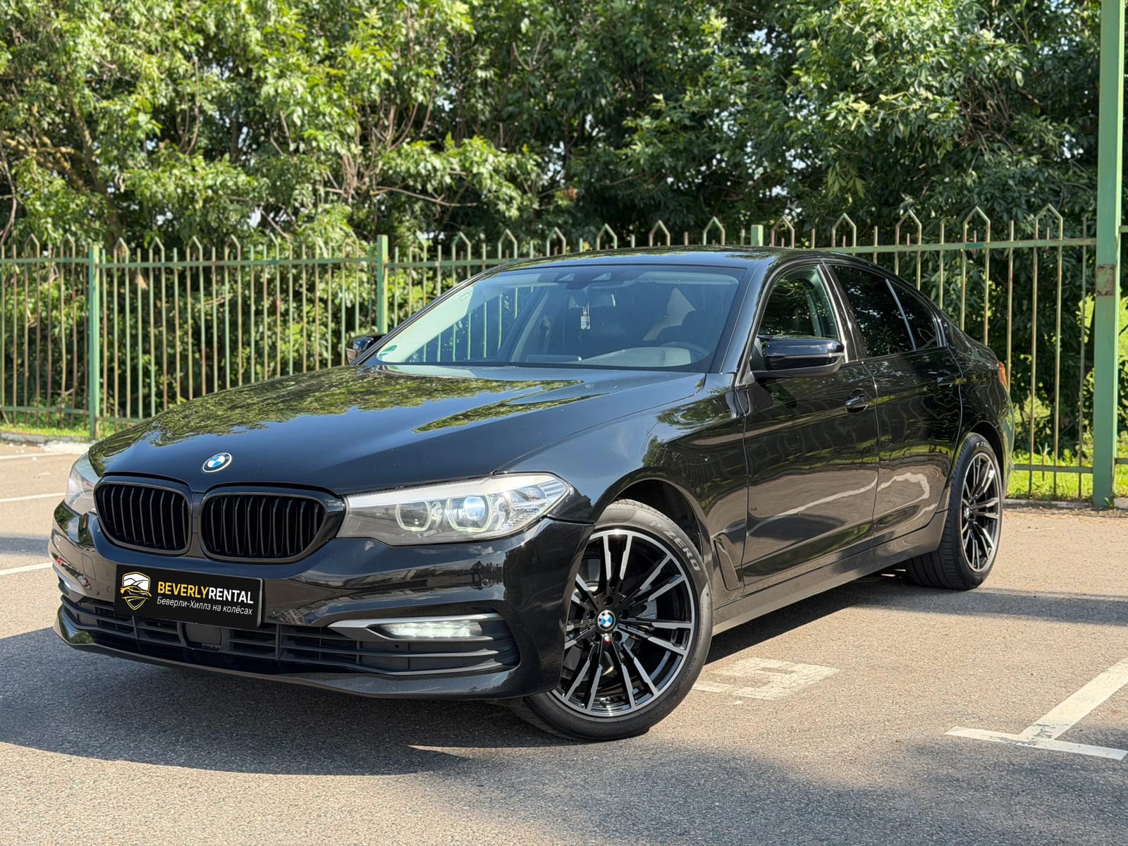 BMW 5 серия 2018 — фото 4
