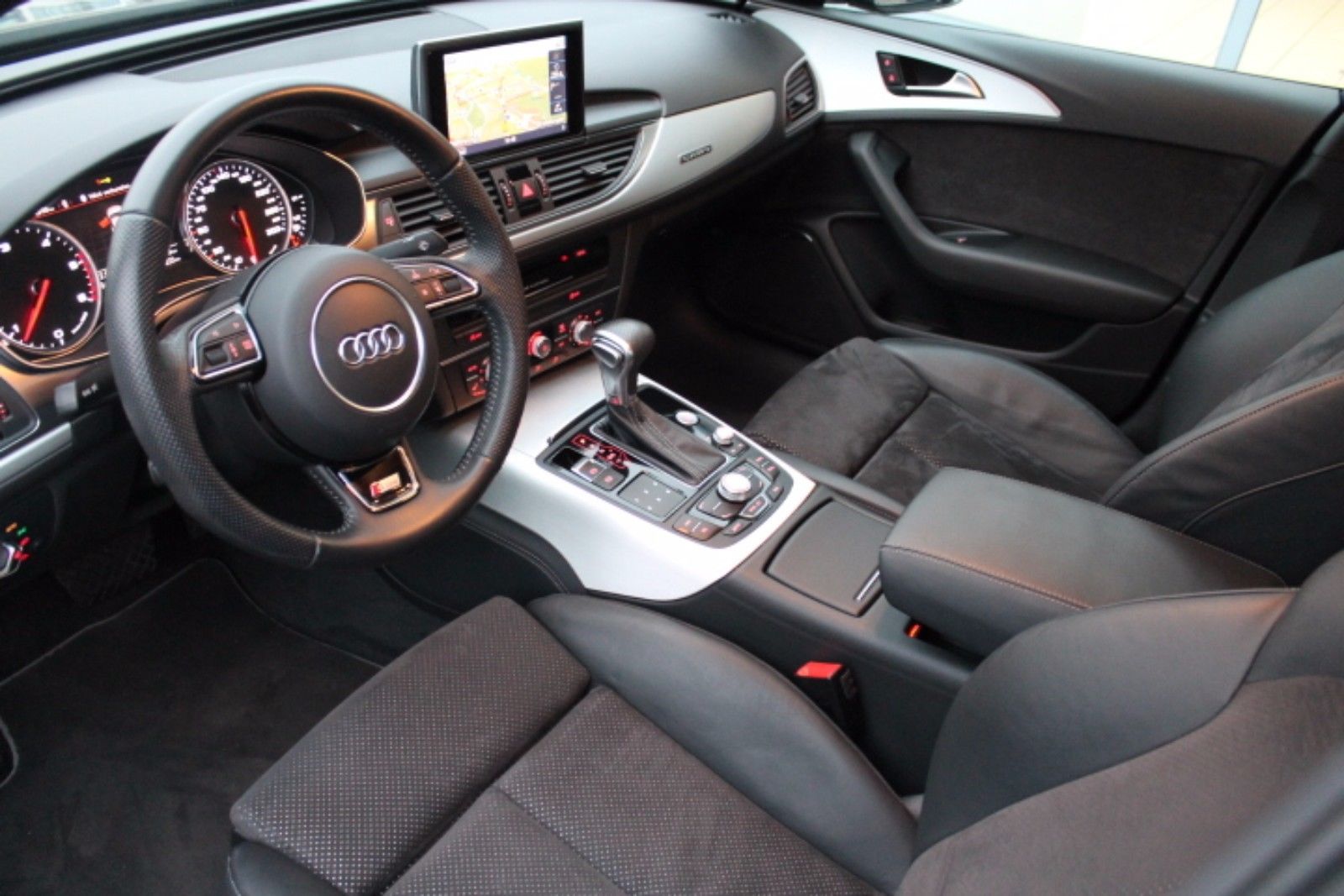 Audi A6 QUATTRO 2014 — фото 2