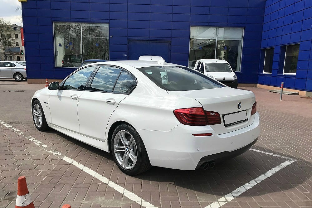 BMW 520 F10 M-SPORT 2014 — фото 2