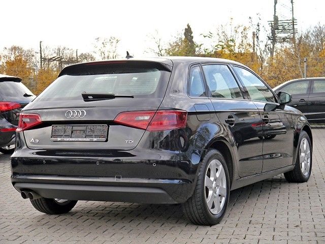 Audi A3 2014 — фото 2
