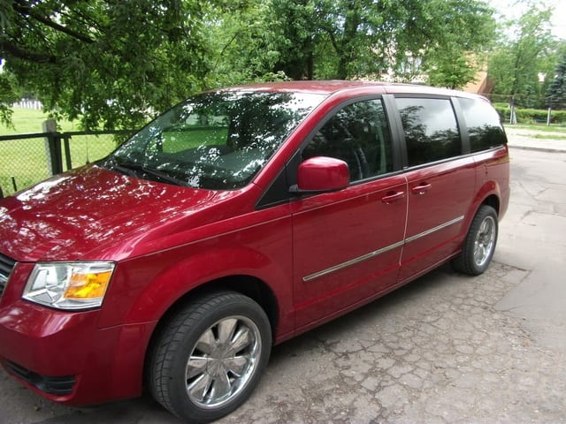 Dodge Grand Caravan 2008 — фото 2